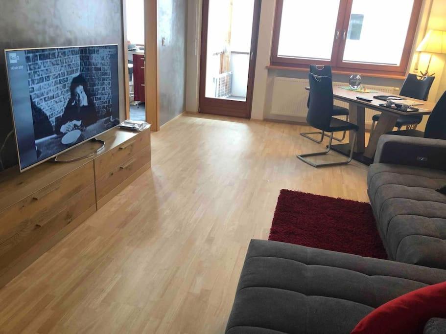 Appartamento Nuovo E Comfort A Brunico Kronplatz Buitenkant foto