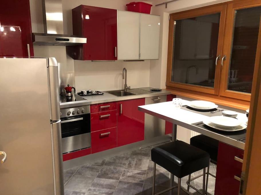 Appartamento Nuovo E Comfort A Brunico Kronplatz Buitenkant foto